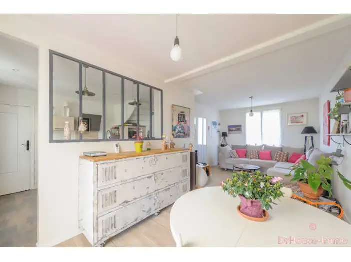 Maison 5 pièces de 95 m² - La Rochelle (17000)