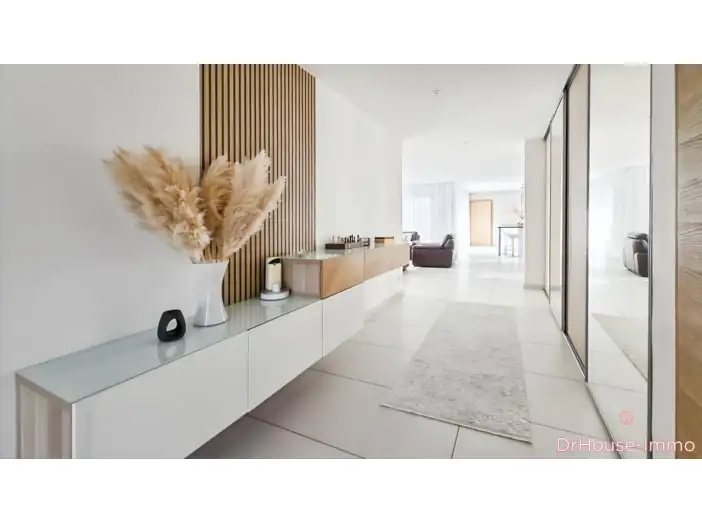 Maison 6 pièces de 180 m² - Perrigny-lès-Dijon (21160)