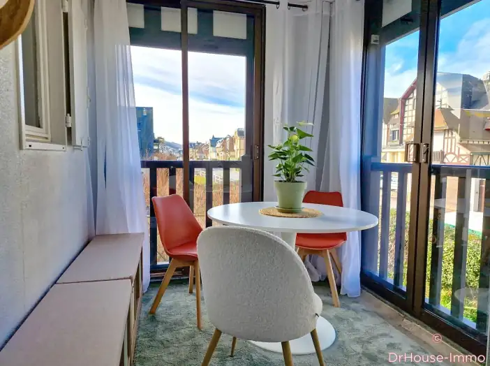 Image des la section Servies