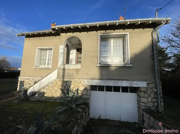 Maison 4 pièces de 80 m² - Châtellerault (86100)