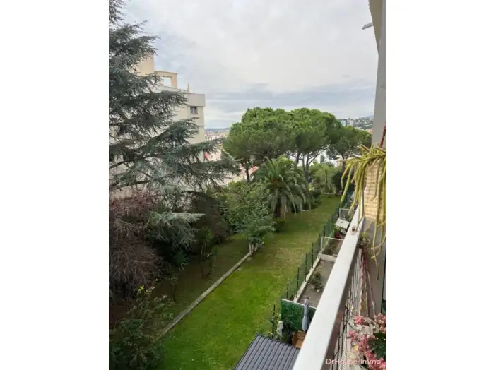 Appartement 1 pièce de 36 m² - Nice (06200)