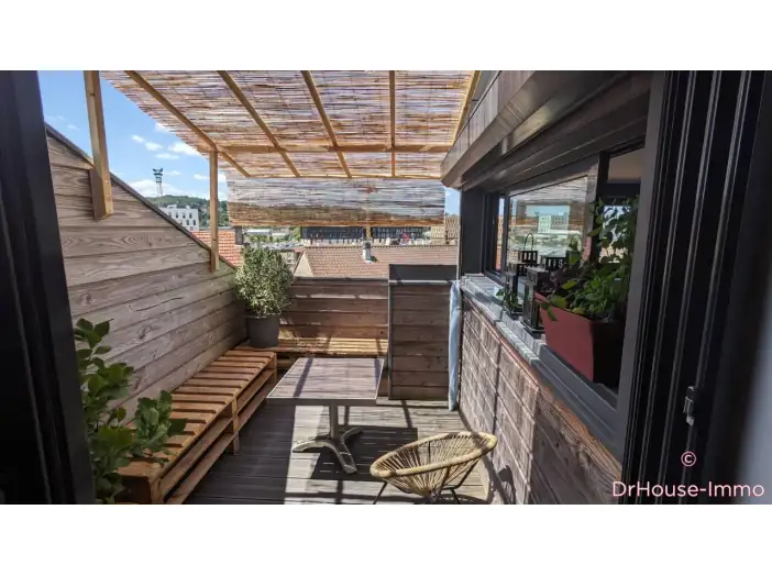 Appartement 3 pièces de 63 m² - Périgueux (24000)