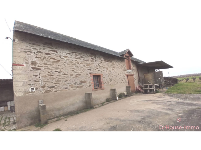 Maison de 220m² - 2 pièces