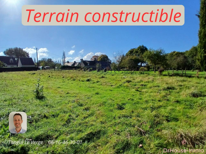 Terrain de 835m²