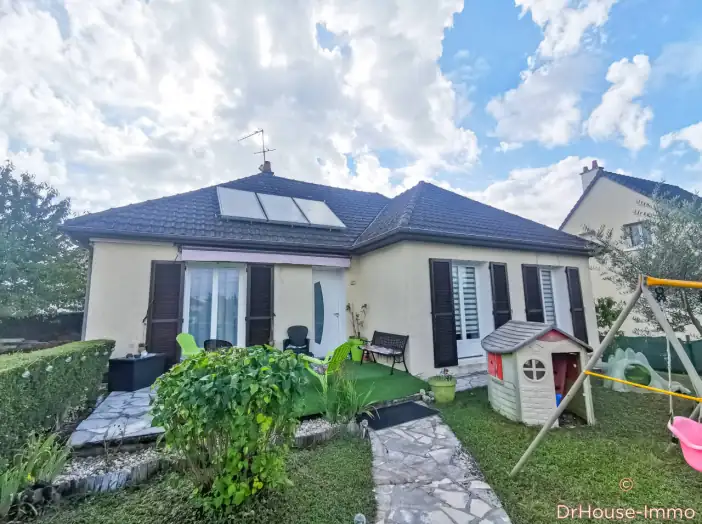 Maison 4 pièces de 85 m² - Joué-lès-Tours (37300)