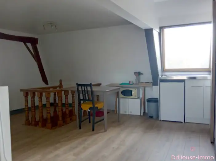 Immeuble 6 pièces de 120 m² - Hellemmes-Lille (59260)