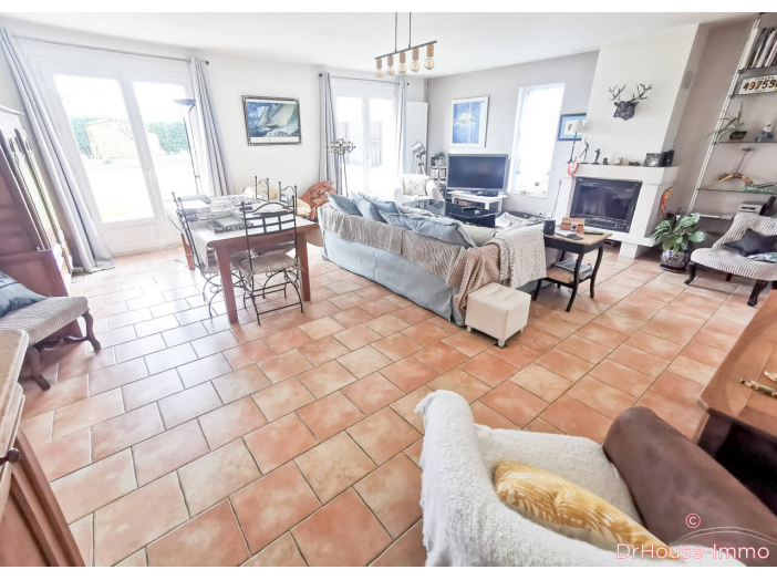Maison de 168m² - 6 pièces