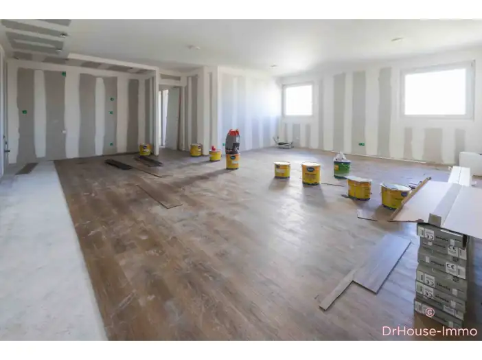 Appartement 4 pièces de 75 m² - Orléans (45000)