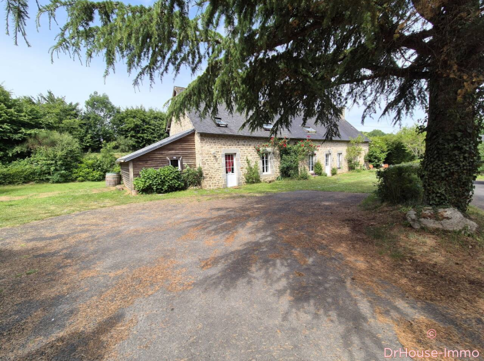 Maison de 174m² - 10 pièces