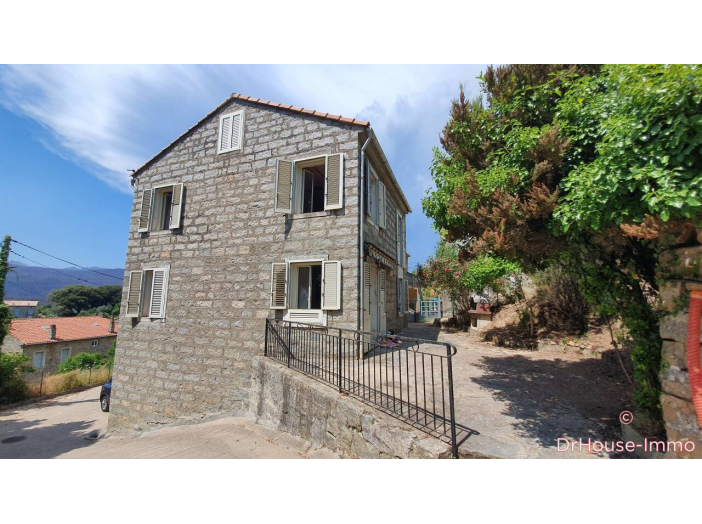 Maison de 122m² - 7 pièces