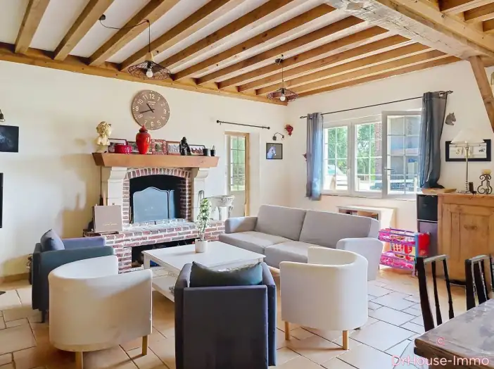 Maison 6 pièces de 135 m² - Notre-Dame-d'Estrées (14340)