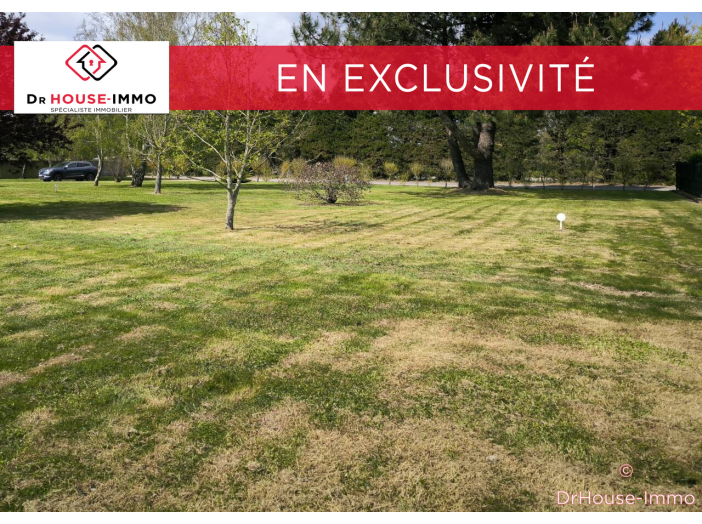 Terrain de 1730m²