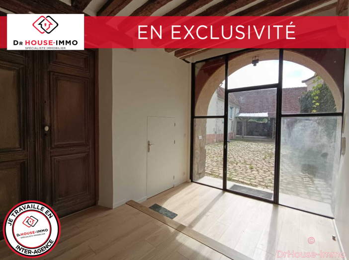 Maison 9 pièces de 235 m² - Coulommiers (77120)