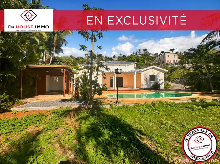 Maison 8 pièces de 188 m² - Saint-Paul (97460)