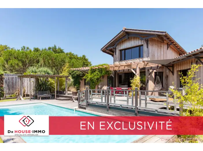 Maison 5 pièces de 195 m² - Lège-Cap-Ferret (33950)