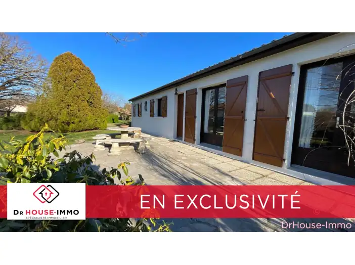 Maison 5 pièces de 110 m² - Prahecq (79230)