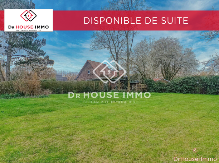 Terrain de 719m²