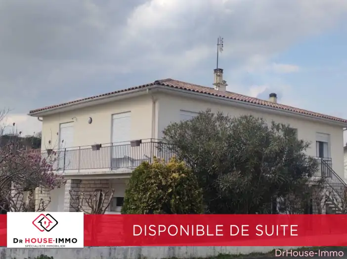 Maison 7 pièces de 188 m² - Bergerac (24100)