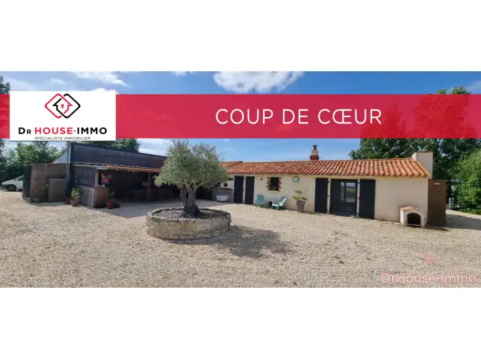 Maison 7 pièces de 134 m² - Le Poiré-sur-Velluire (85770)