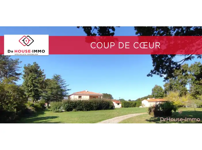 Maison 7 pièces de 196 m² - Pornic (44210)