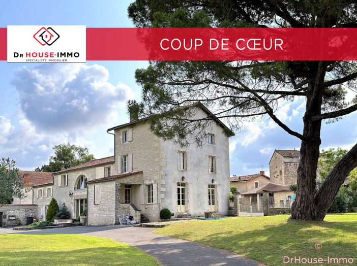 Maison de 368m² - 12 pièces
