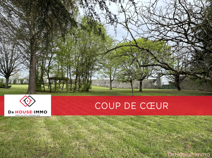 Terrain de 2705m²