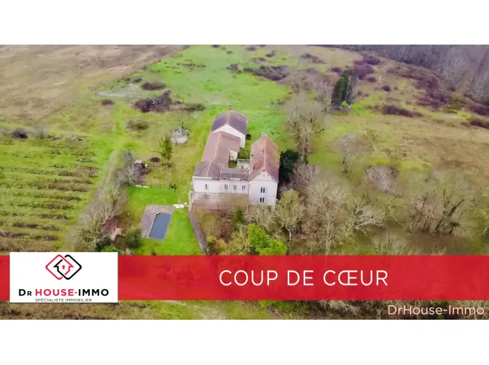 Château 10 pièces de 480 m² - Rouffignac-de-Sigoulès (24240)