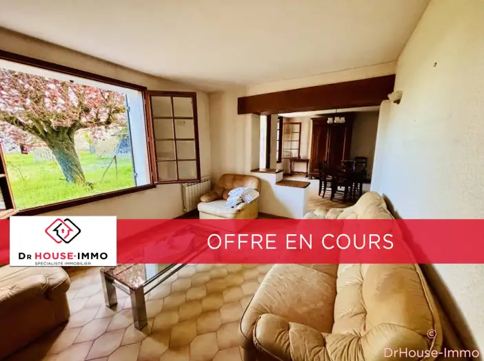 Maison 6 pièces de 150 m² - Le Fleix (24130)
