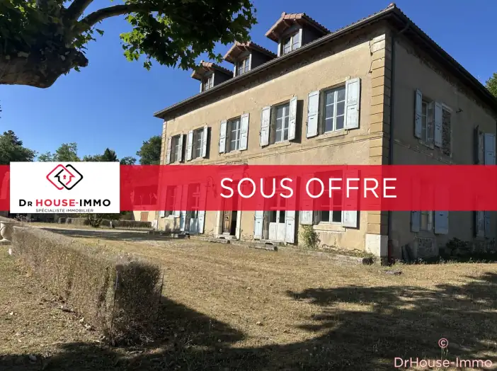 Maison 6 pièces de 350 m² - Châtillon-Saint-Jean (26750)