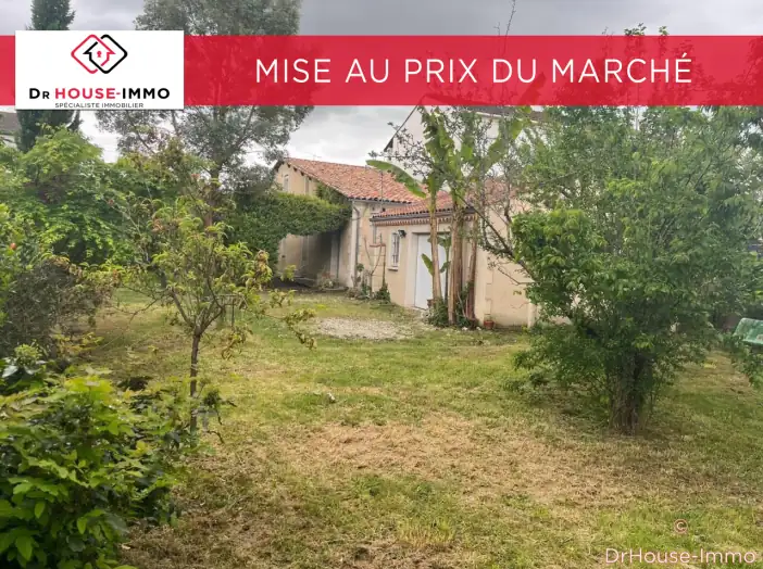 Maison 6 pièces de 151 m² - Bergerac (24100)
