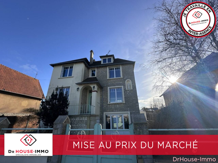 Maison de 235m² - 9 pièces