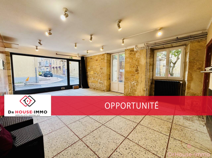 Immeuble 5 pièces de 148 m² - Sarlat-la-Canéda (24200)