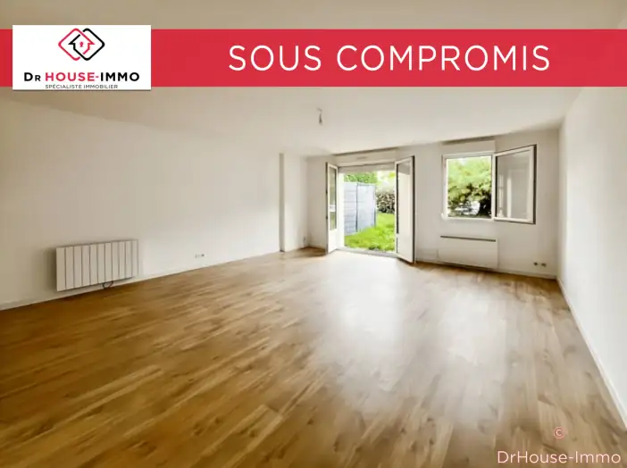 Appartement 5 pièces de 95 m² - Troyes (10000)