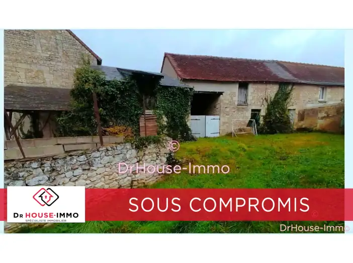 Grange 3 pièces de 70 m² - Antogny-le-Tillac (37800)