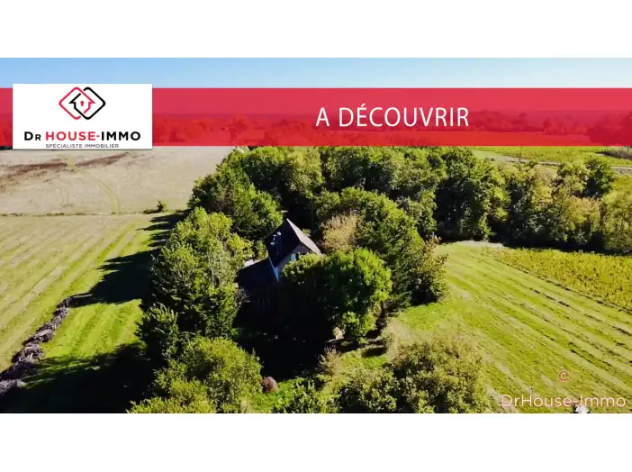 Maison 5 pièces de 159 m² - Monfaucon (24130)