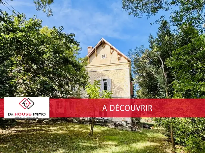 Château 10 pièces de 480 m² - Rouffignac-de-Sigoulès (24240)