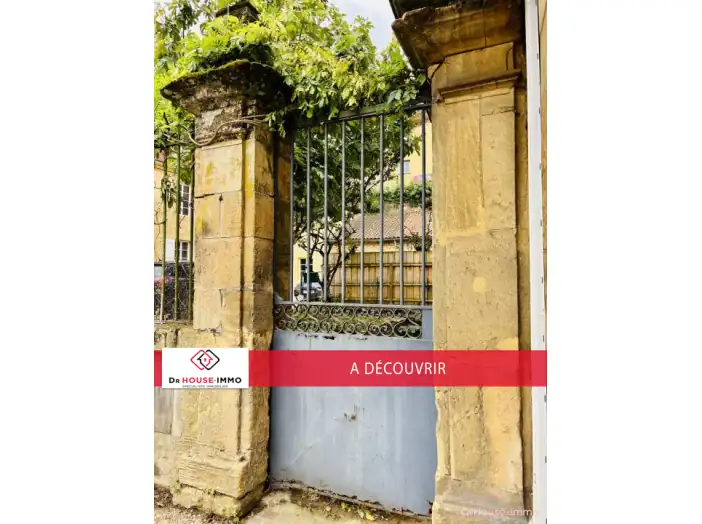 Immeuble 5 pièces de 148 m² - Sarlat-la-Canéda (24200)