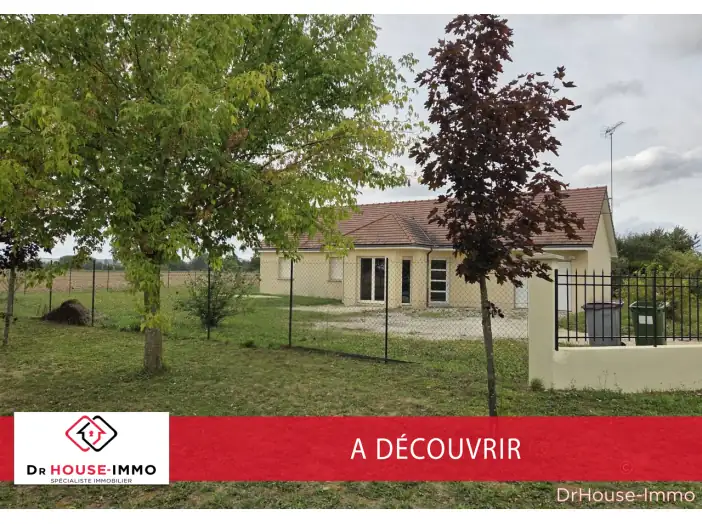 Maison 5 pièces de 92 m² - Saint-Léger-près-Troyes (10800)