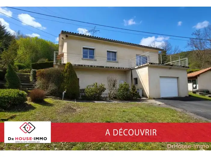 Maison 6 pièces de 87 m² - Polignac (43000)