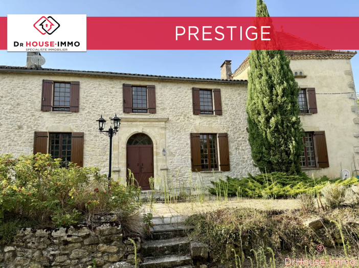 Maison de 350m² - 8 pièces
