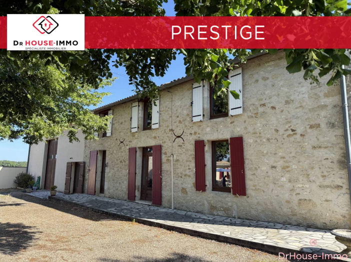 Maison de 224m² - 7 pièces