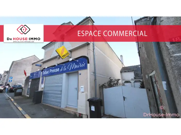 Commerce 2 pièces de 80 m² - Montjean-sur-Loire (49570)
