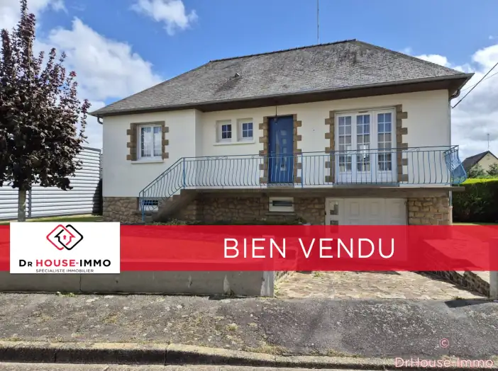 Maison 5 pièces de 85 m² - Gorron (53120)