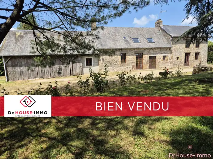 Maison 5 pièces de 130 m² - Gorron (53120)