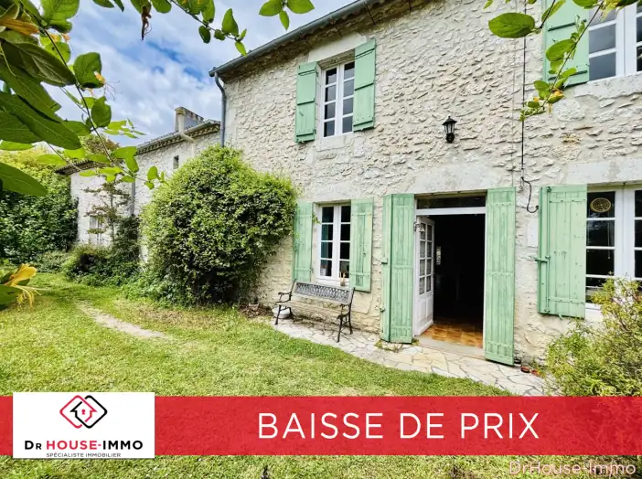 Maison 6 pièces de 159 m² - Montazeau (24230)