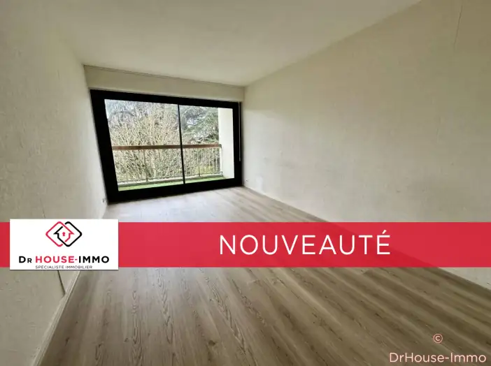 Appartement 1 pièce de 30 m² - Talence (33400)