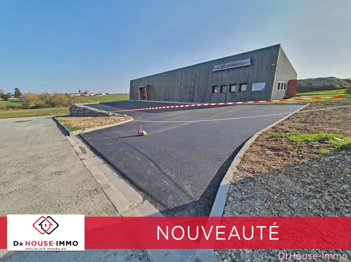 Immeuble 10 pièces de 1 000 m² - Fléac (16730)