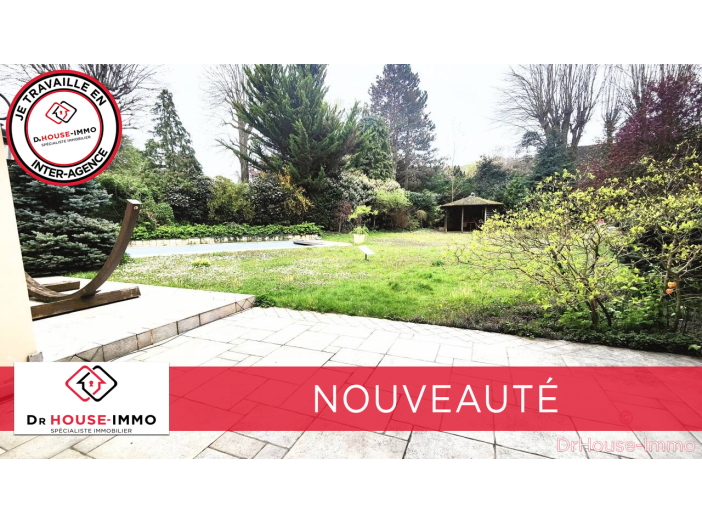Maison de 600m² - 12 pièces