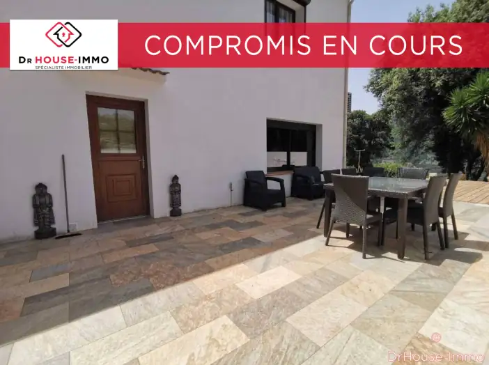 Appartement 2 pièces de 54 m² - Bastelicaccia (20129)