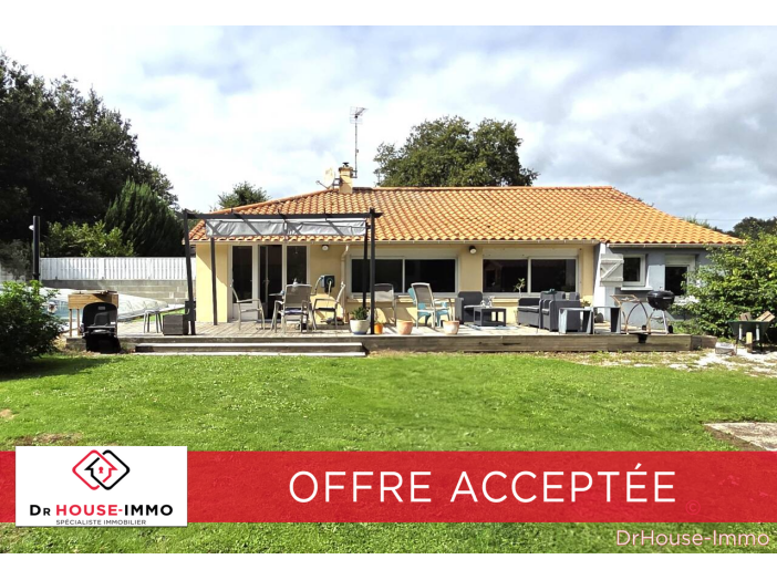 Maison 5 pièces de 109 m² - Chauvé (44320)